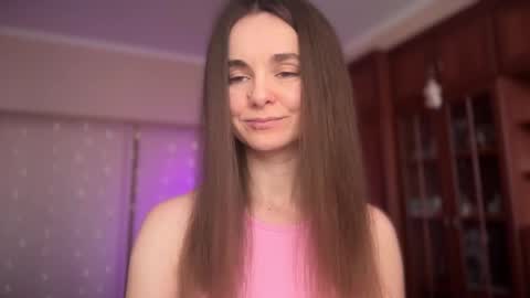 Snapshot of lanaloulou chatting on 26, 2, 2025 Lana online show from 26, 2, 2025