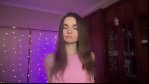 Snapshot of lanaloulou chatting on 1, 3, 2025 Lana online show from 1, 3, 2025