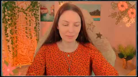 Lana Radiance online show from 25, 6, 2026