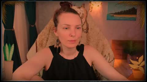 Lana Radiance online show from 25, 7, 2026