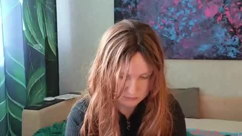 Snapshot of lanavismith chatting on 24, 4, 2026 LanaviSmith online show from 24, 4, 2026