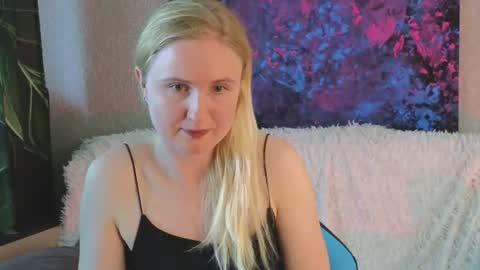 Snapshot of lanavismith chatting on 15, 7, 2026 LanaviSmith online show from 15, 7, 2026
