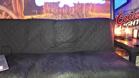 Snapshot of lancehardwood222 chatting on 12, 10, 2025 LANCE online show from 12, 10, 2025