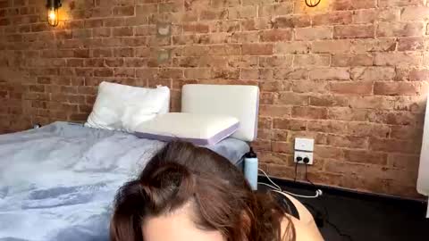 Snapshot of laniixx chatting on 24, 9, 2025 Lani online show from 24, 9, 2025