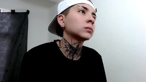 LANNIE   online show from 5, 3, 2025