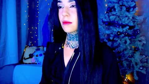 LANNIE   online show from 14, 12, 2025