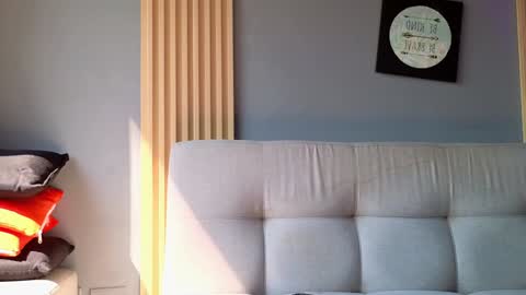 la paisita  online show from 18, 1, 2025