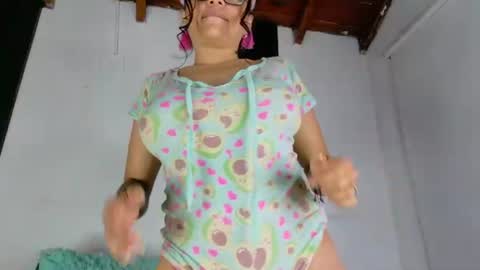 la paisita  online show from 14, 7, 2026