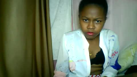Snapshot of lara_belle chatting on 16, 5, 2026 lara_belle online show from 16, 5, 2026