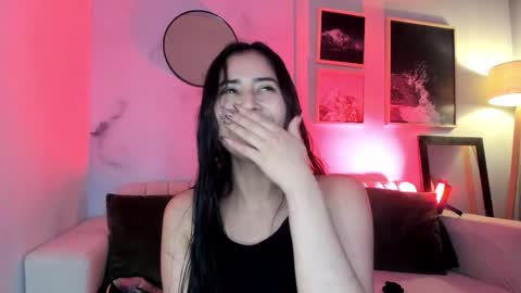 Lara Madisson online show from 4, 2, 2026