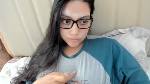 lara online show from 7, 11, 2025