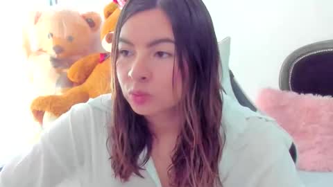 Lara online show from 25, 4, 2026