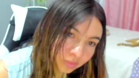 Lara online show from 9, 5, 2026
