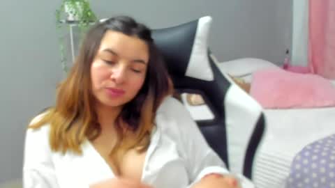 Lara online show from 15, 5, 2026
