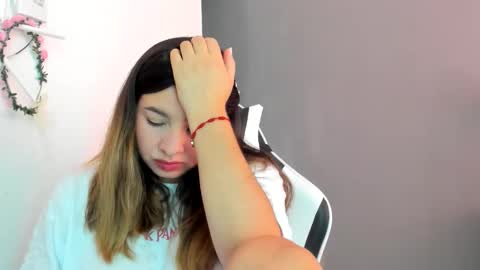 Lara online show from 28, 5, 2026