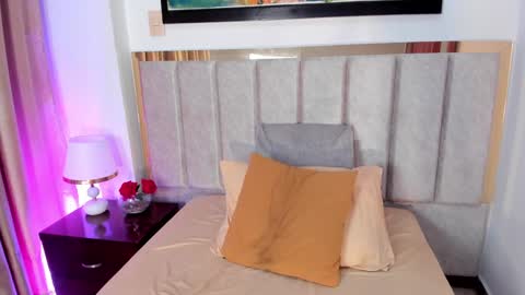  Lara Gold  online show from 14, 12, 2024