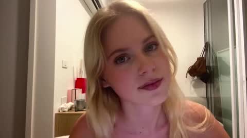 Stella online show from 1, 2, 2026