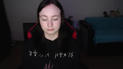 Laralianna online show from 13, 12, 2025