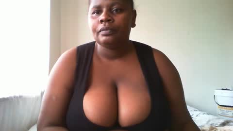 laralovex online show from 2, 12, 2024