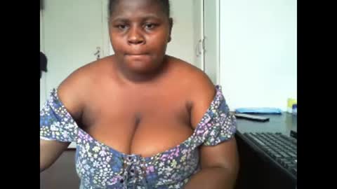 laralovex online show from 5, 12, 2024