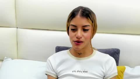 LARA online show from 6, 3, 2025