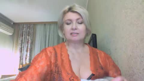 laramrs online show from 21, 11, 2025