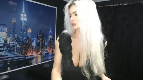 laras_moans online show from 7, 12, 2024