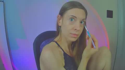 larawintersxxx online show from 1, 11, 2025