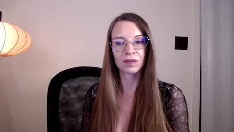 larawintersxxx online show from 23, 7, 2026
