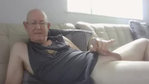 largerthan-   say hi on entry online show from 19, 1, 2026