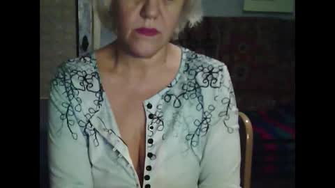 larisaq4ugo24 online show from 29, 1, 2025