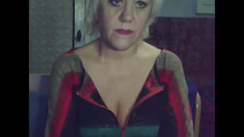 larisaq4ugo24 online show from 5, 2, 2025