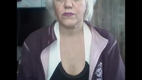 larisaq4ugo24 online show from 30, 9, 2025