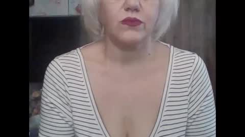 larisaq4ugo24 online show from 1, 11, 2025