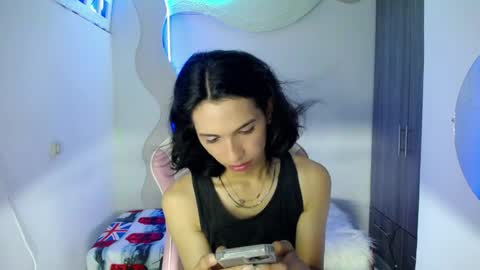 Snapshot of larry_craft chatting on 13, 4, 2026 larry online show from 13, 4, 2026