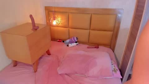  MIA  online show from 7, 2, 2025