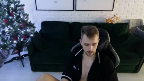 Snapshot of larstar01 chatting on 6, 12, 2024 Lars online show from 6, 12, 2024