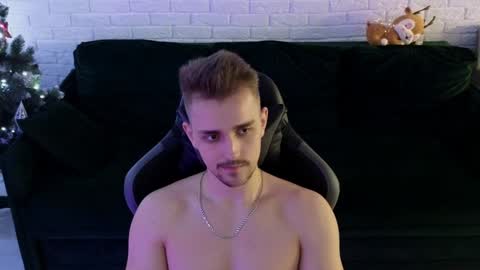 Snapshot of larstar01 chatting on 23, 12, 2024 Lars online show from 23, 12, 2024