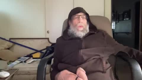 Snapshot of laser137 chatting on 5, 2, 2025 cris online show from 5, 2, 2025