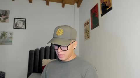 Snapshot of lass_nazar chatting on 16, 9, 2025 lass_nazar online show from 16, 9, 2025