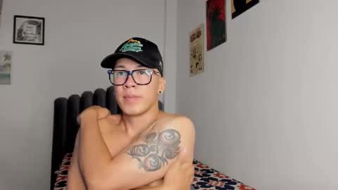 Snapshot of lass_nazar chatting on 4, 10, 2025 lass_nazar online show from 4, 10, 2025