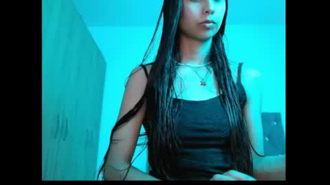 latiin_andreaa12 online show from 21, 7, 2026