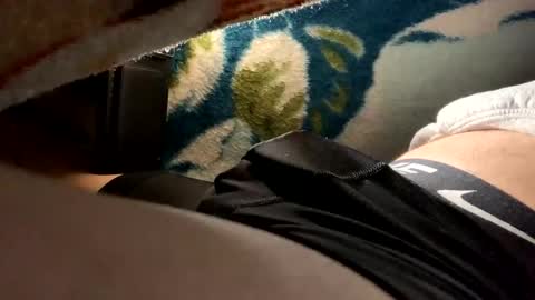 Snapshot of latin_lover86 chatting on 21, 10, 2025 latin_lover86 online show from 21, 10, 2025