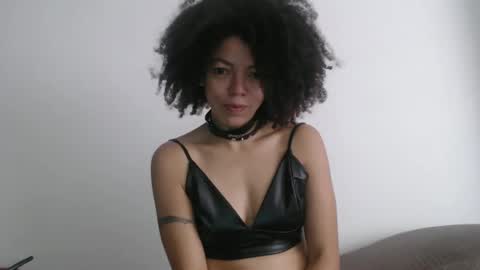 Latinacoka online show from 17, 10, 2025