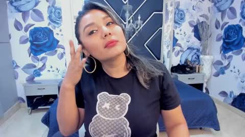 EMMA   online show from 17, 9, 2025