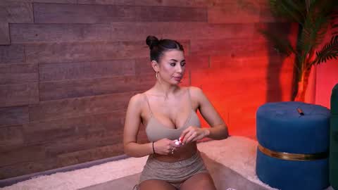 Latina online show from 21, 12, 2025