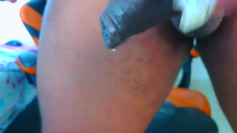 Snapshot of latinhot202423 chatting on 2, 2, 2026 blackBear online show from 2, 2, 2026