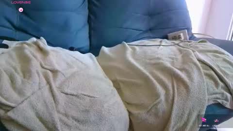 Snapshot of latinhot202423 chatting on 17, 2, 2026 blackBear online show from 17, 2, 2026