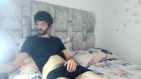 Snapshot of latinlustandfrenchkiss chatting on 24, 5, 2026 latinlustandfrenchkiss online show from 24, 5, 2026
