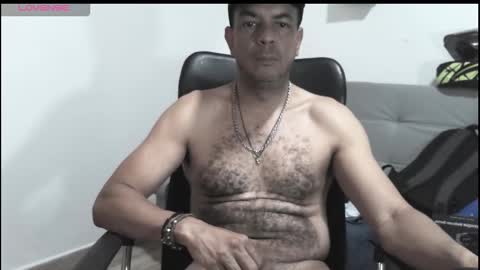 Snapshot of latinmartin254 chatting on 28, 2, 2026 latinmartin254 online show from 28, 2, 2026